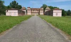 Une photographie du château confluences