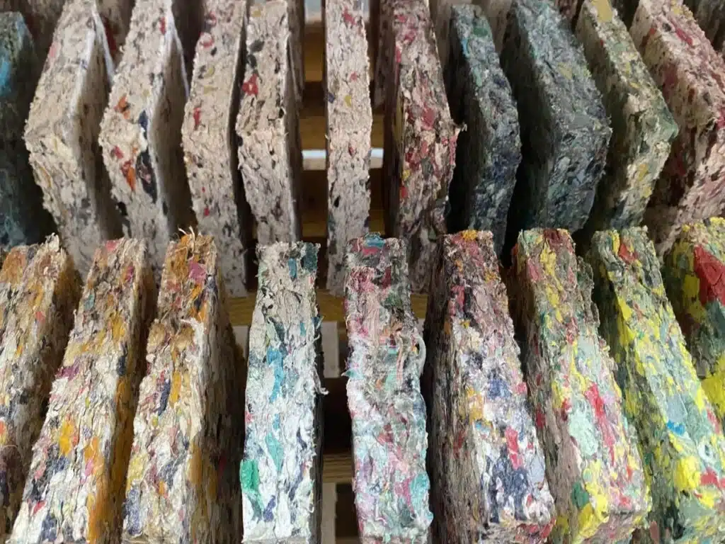 Les textiles recyclés pour la construction durable